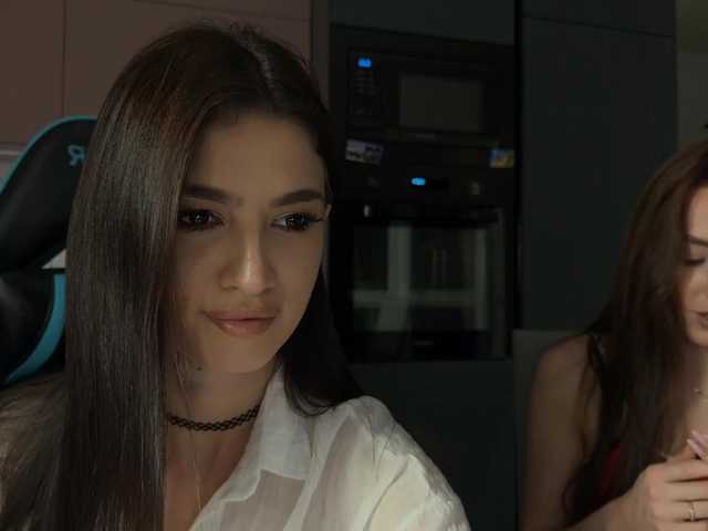 Honey-Trapp live cam on BongaCams