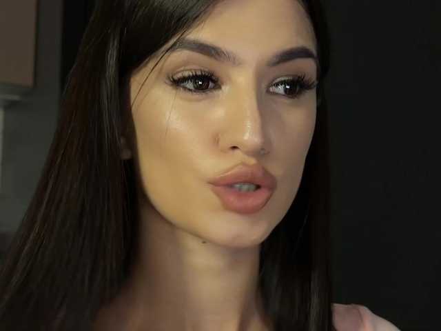 Honey-Trapp live cam on BongaCams