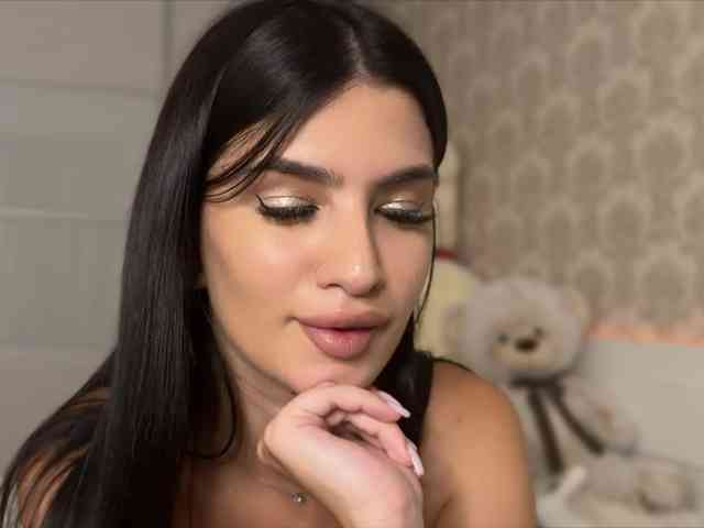 Honey-Trapp Live Webcam on BongaCams