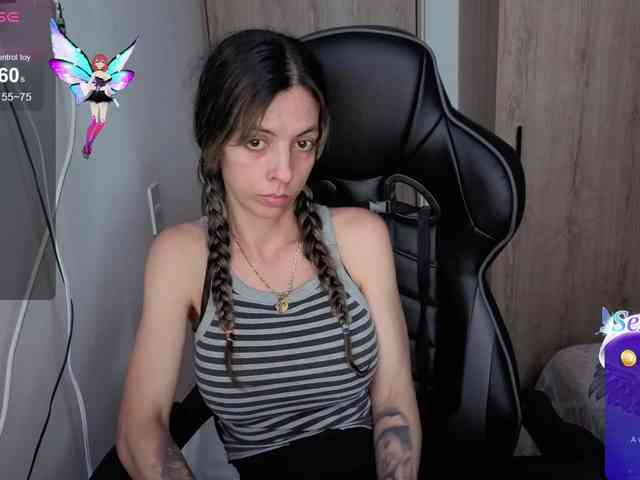 Milacoxx38 webcam