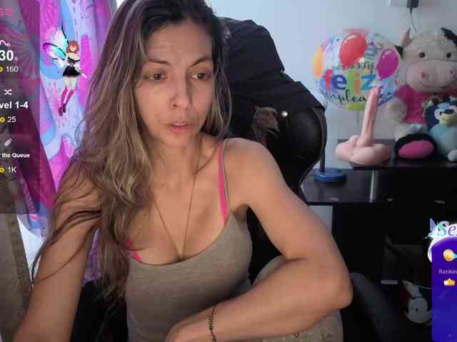 Milacoxx38 webcam