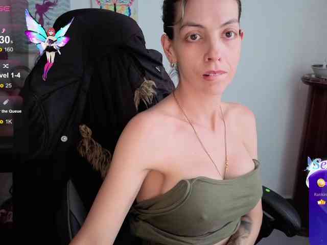 Milacoxx38 webcam