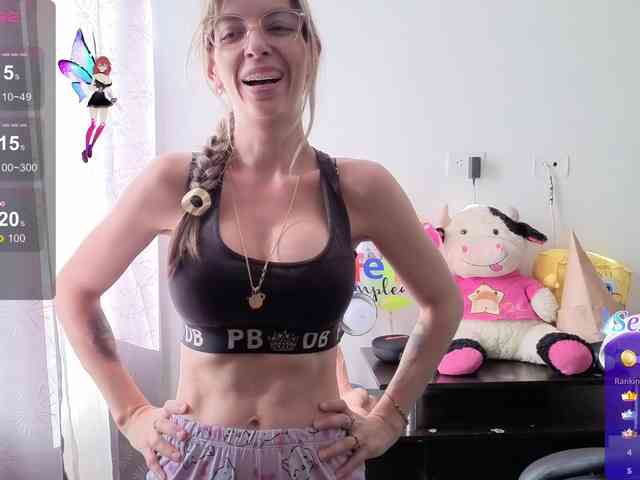 Milacoxx38 webcam