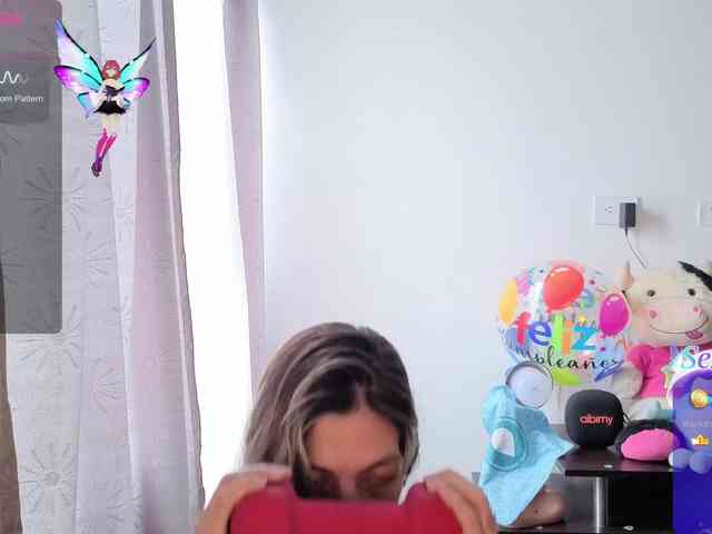 Milacoxx38 webcam