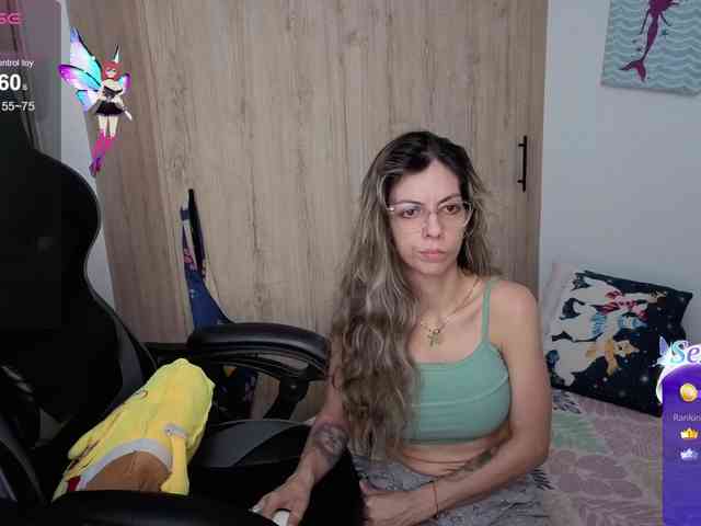 Milacoxx38 webcam