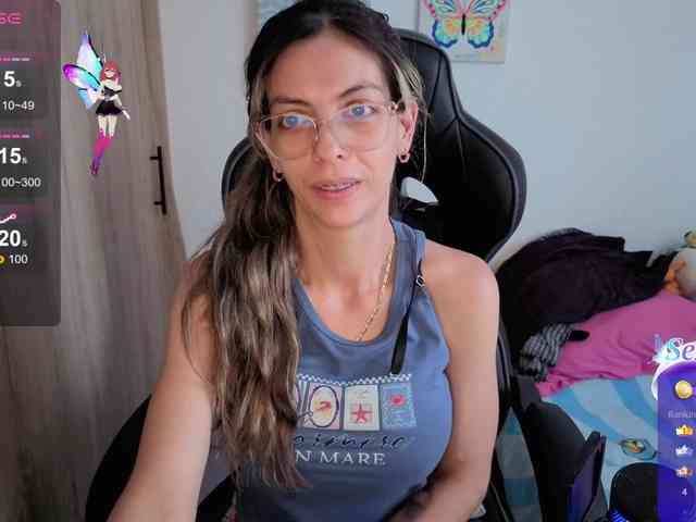 Milacoxx38 webcam