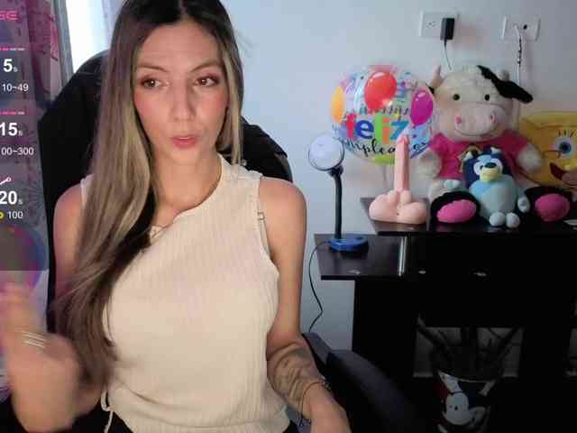 Milacoxx38 webcam
