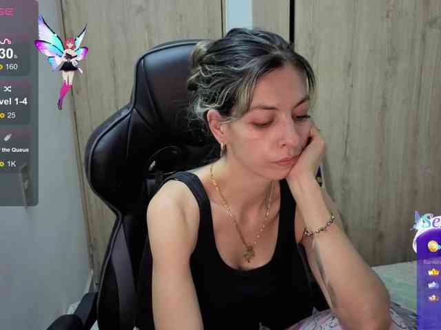 Milacoxx38 webcam