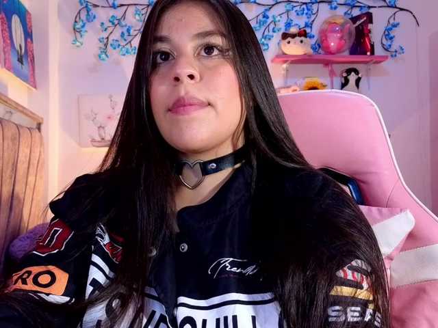 daniabet live cam on UnifiedCams
