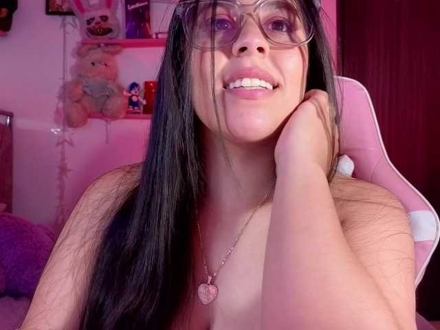 daniabet live cam on BongaCams