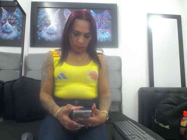 mariana-cock69