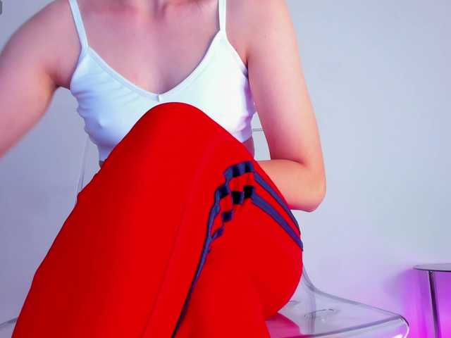 sofiarose1 live cam on BongaCams