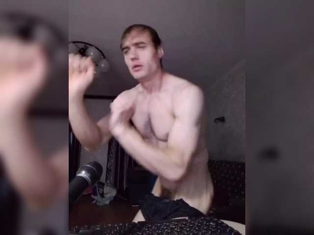 Aleksandr-951 live cam