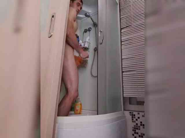 Aleksandr-951 Live Webcam on BongaCams