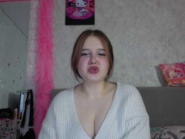 LinbergLin live cam on BongaCams