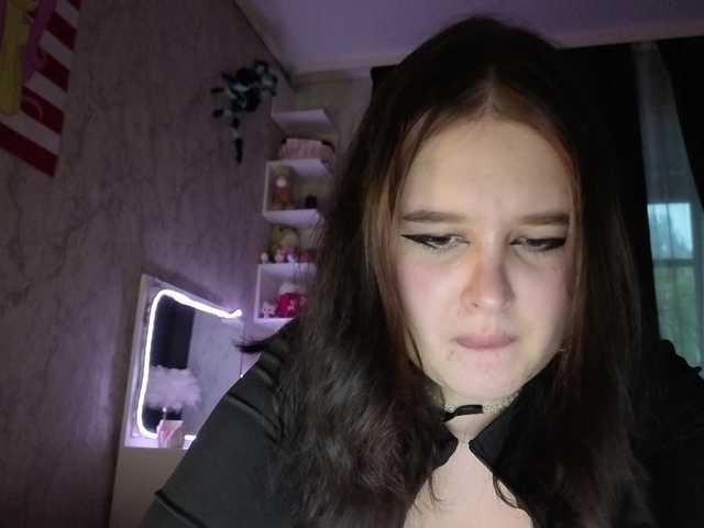 LinbergLin live cam on BongaCams