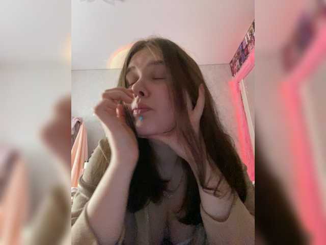 LinbergLin live cam on BongaCams