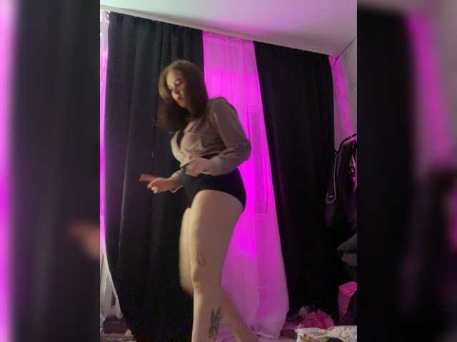 LinbergLin live cam on BongaCams