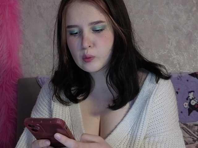 LinbergLin live cam on BongaCams