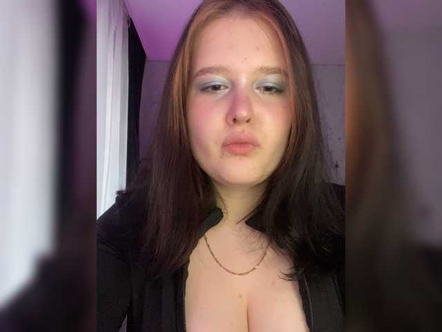 LinbergLin live cam on BongaCams