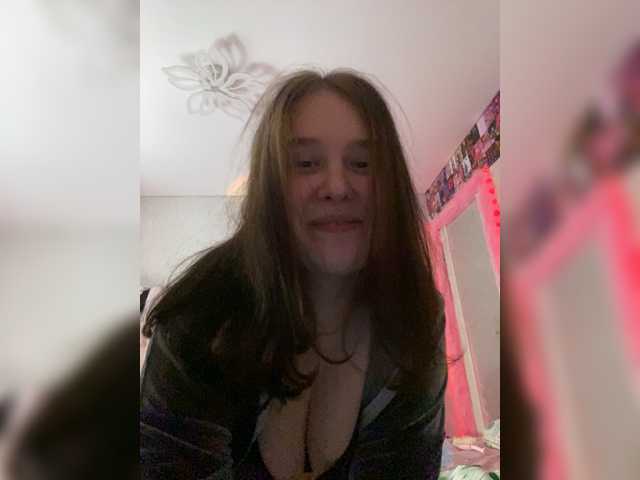 LinbergLin live cam on BongaCams