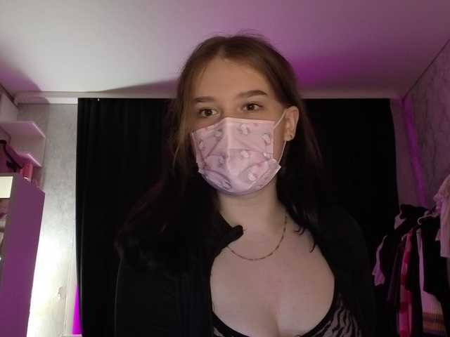 LinbergLin live cam on BongaCams