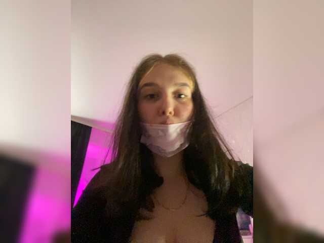LinbergLin live cam on BongaCams