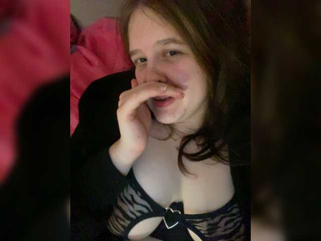 LinbergLin live cam on BongaCams
