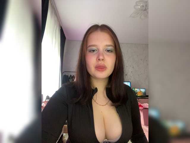 LinbergLin live cam on BongaCams