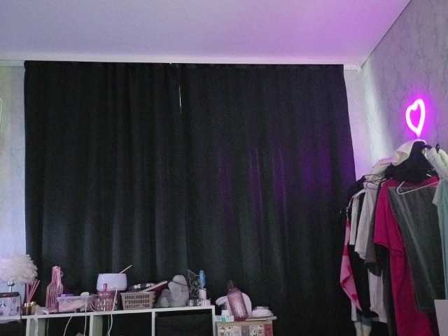 LinbergLin live cam on BongaCams