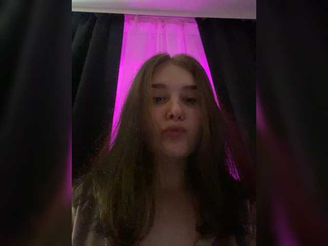LinbergLin live cam on BongaCams