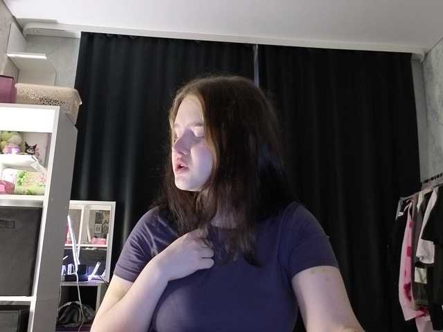 LinbergLin live cam on BongaCams