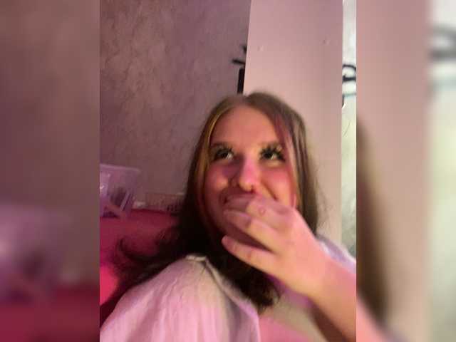LinbergLin live cam on BongaCams