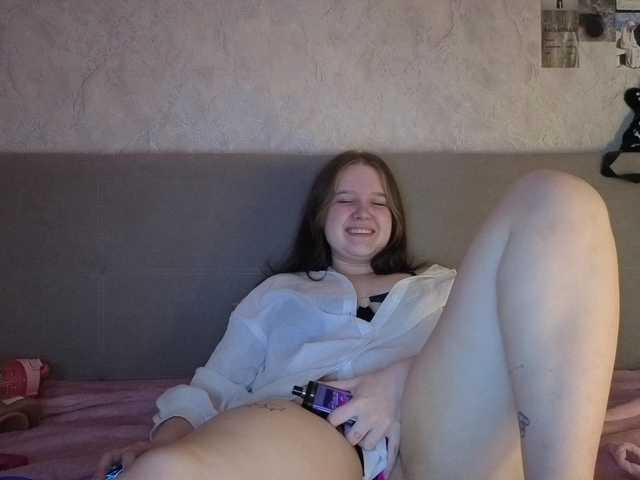 LinbergLin live cam on BongaCams