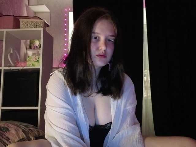 LinbergLin live cam on BongaCams