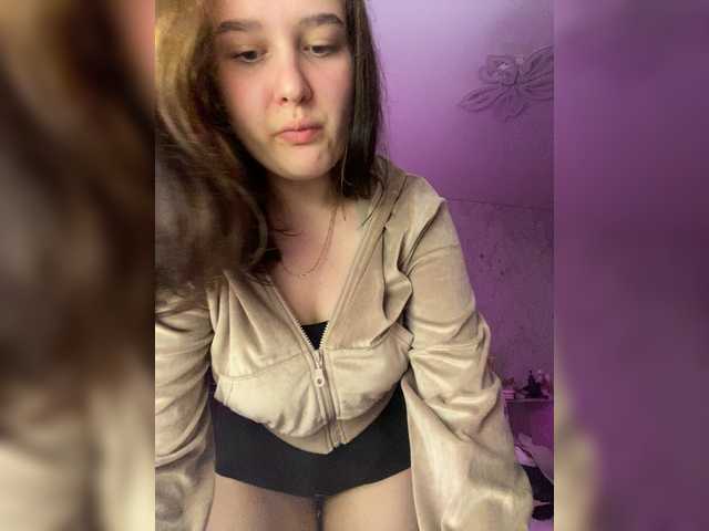 LinbergLin live cam on BongaCams