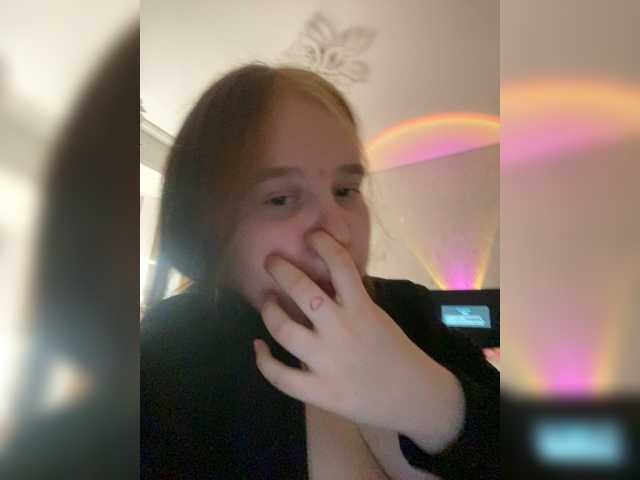 LinbergLin live cam on BongaCams
