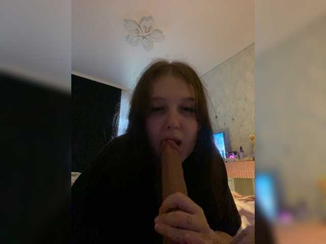 LinbergLin live cam on BongaCams