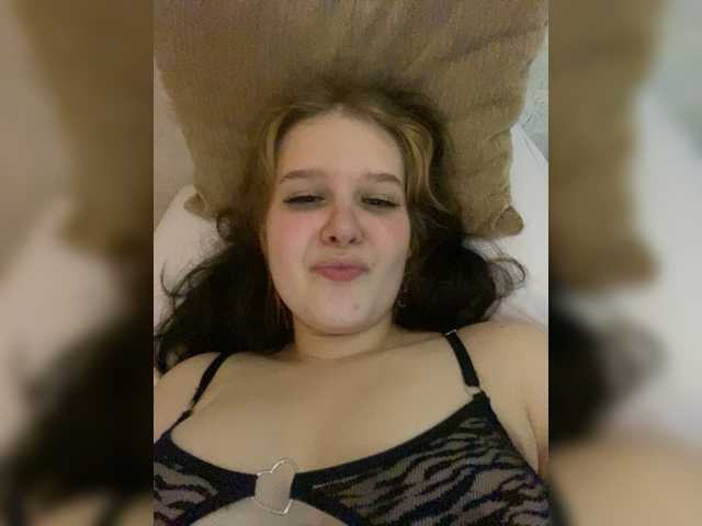 LinbergLin live cam on BongaCams