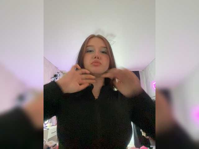 LinbergLin live cam on BongaCams
