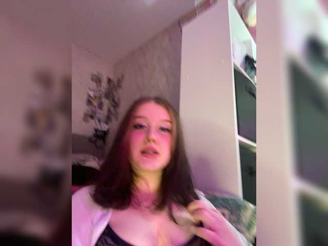 LinbergLin live cam on BongaCams