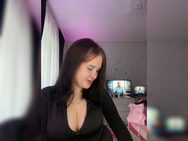 LinbergLin live cam on BongaCams
