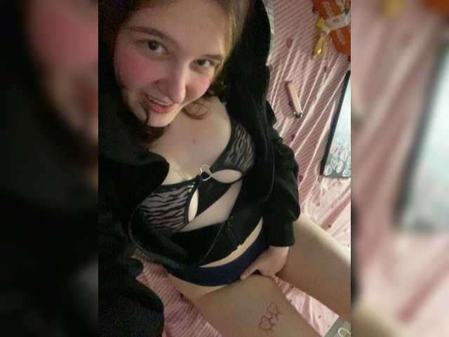 LinbergLin live cam on BongaCams