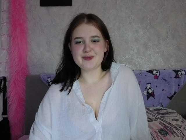 LinbergLin live cam on BongaCams