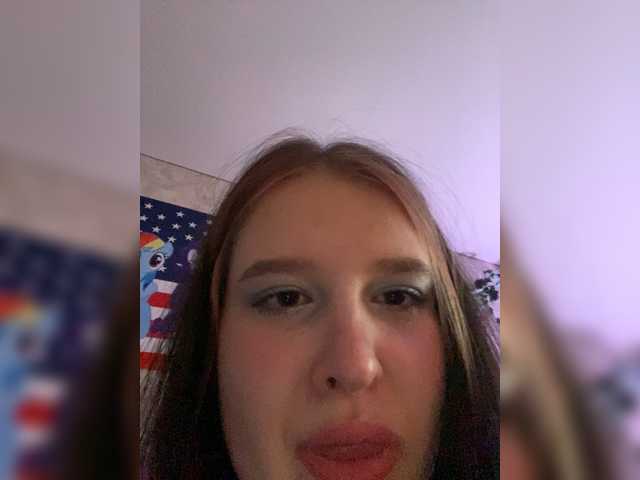 LinbergLin live cam on BongaCams