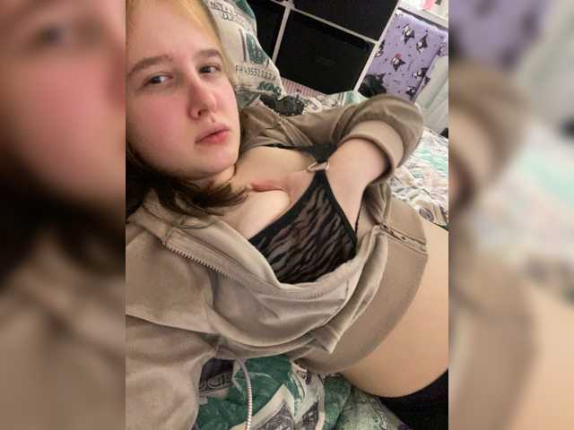 LinbergLin live cam on BongaCams
