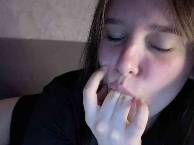 My_lil_Melody webcam