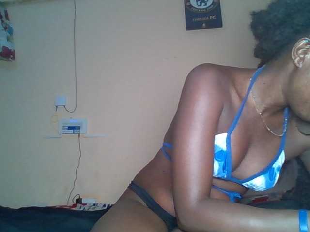 Slimmie live cam on BongaCams
