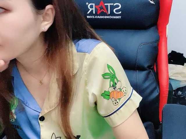 Myhotsex69 live cam on BongaCams