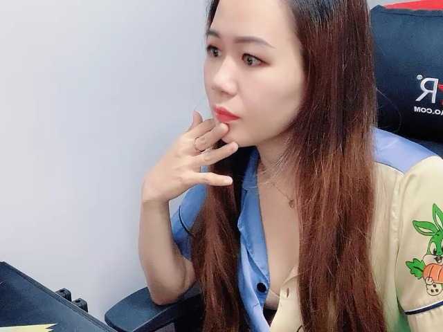 Myhotsex69 live cam on BongaCams